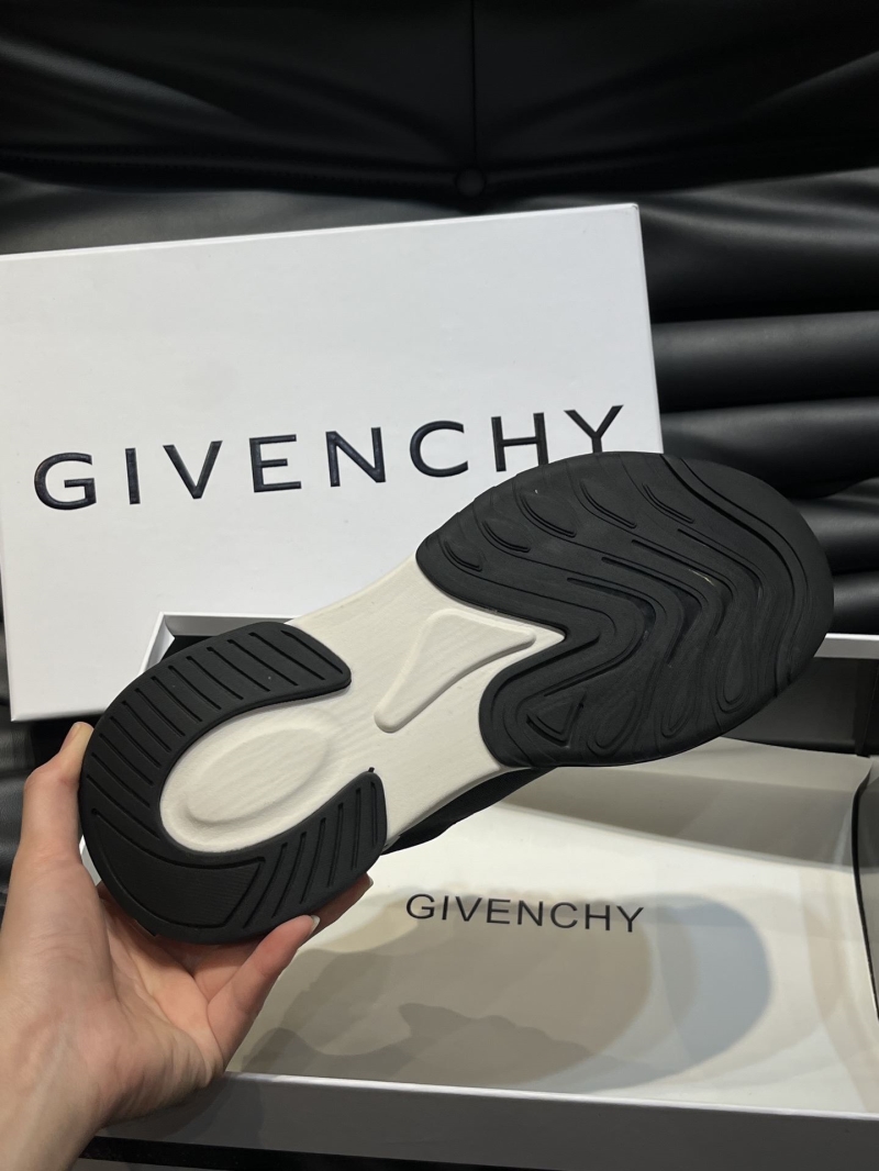 Givenchy Sneakers